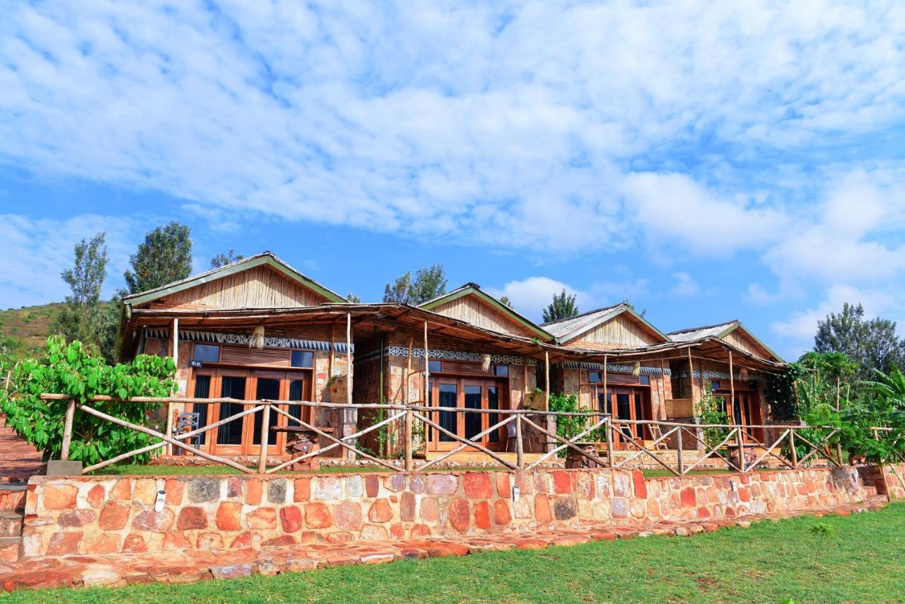 Akagera Transit Lodge Екстер'єр фото