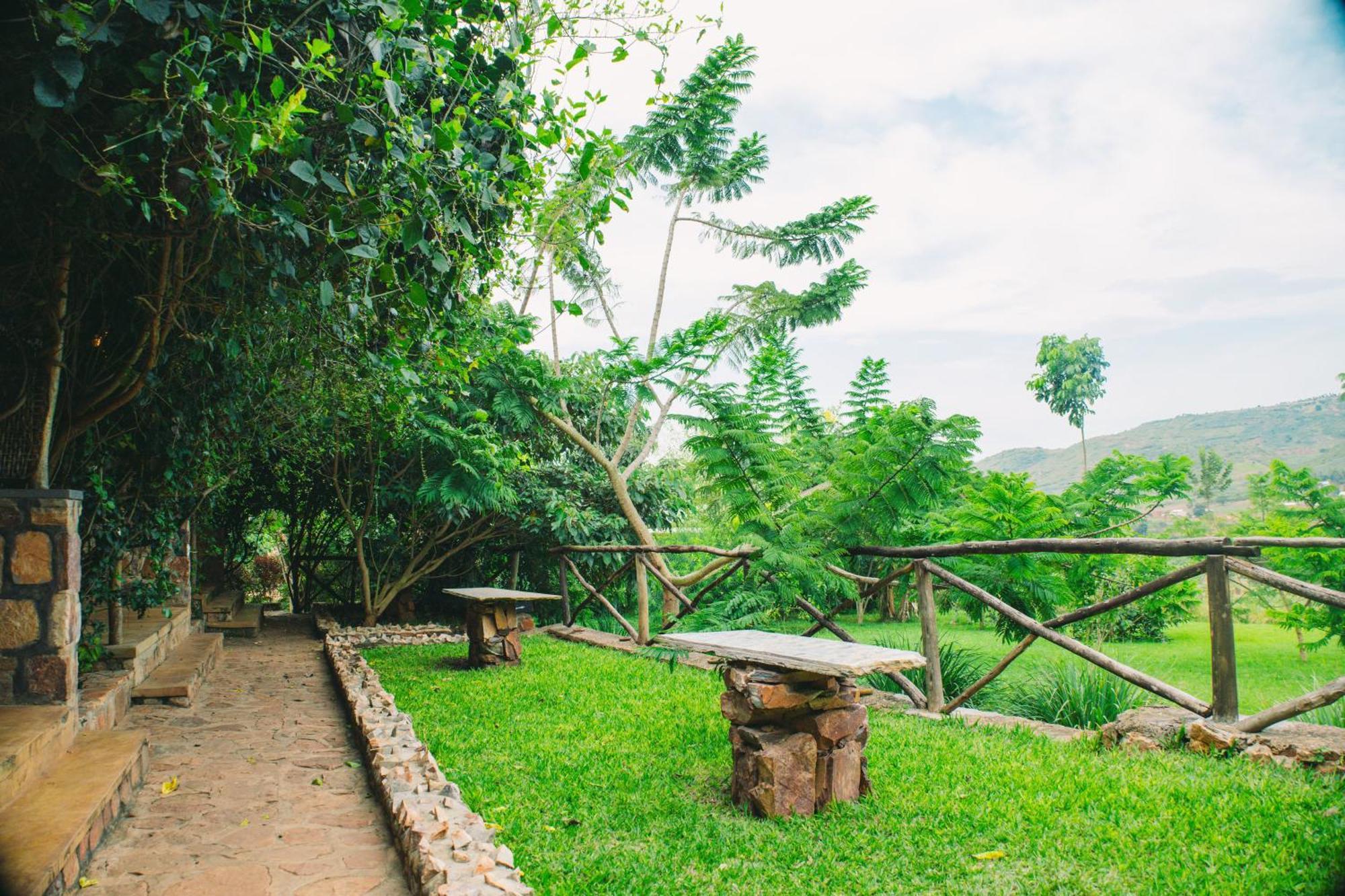 Akagera Transit Lodge Екстер'єр фото