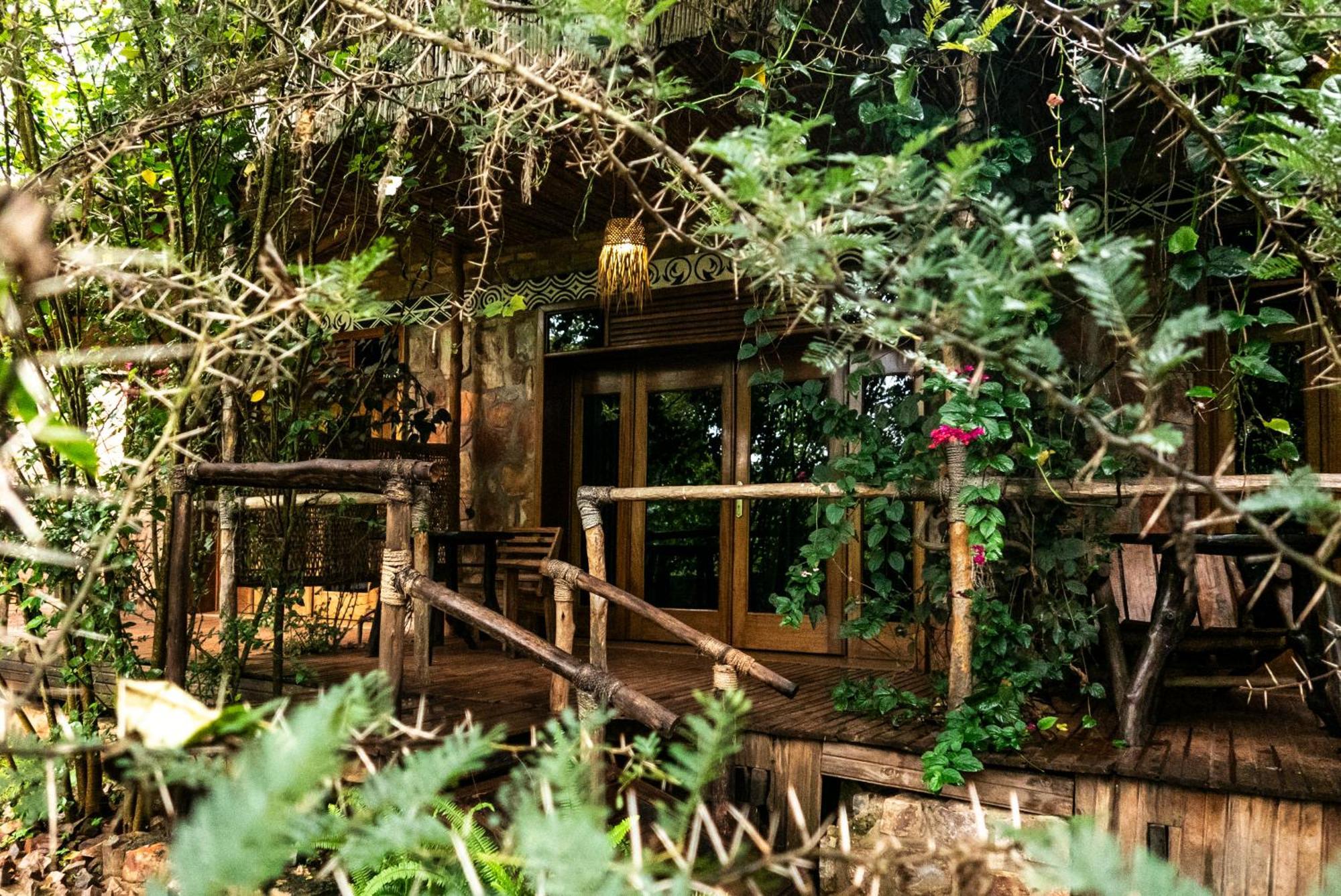 Akagera Transit Lodge Екстер'єр фото
